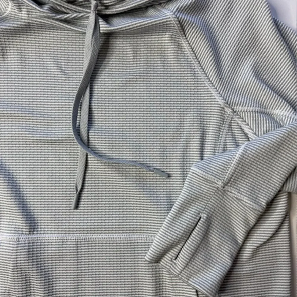 Athleta Small Gray Hoodie Sweatshirt Athletic Cowl Neck Pocket Stretch Yoga - Picture 3 of 8